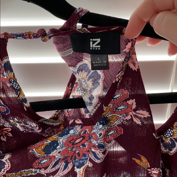 Iz Byer off the shoulder top size L - Picture 4 of 4